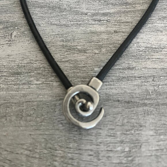 Black Leather Cord Choker Art Deco Silver Charm Necklace Hand Crafted - Picture 3 of 4